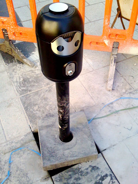 Standing Smartbins gallery photograph 11