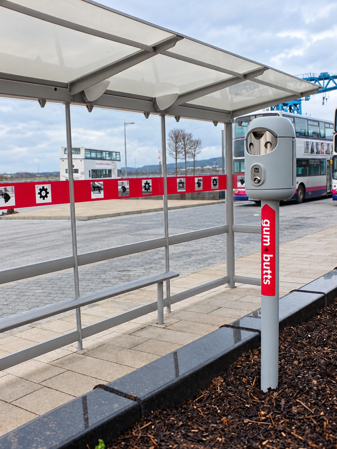Freestanding Smartbin cigarette and chewing gum bins