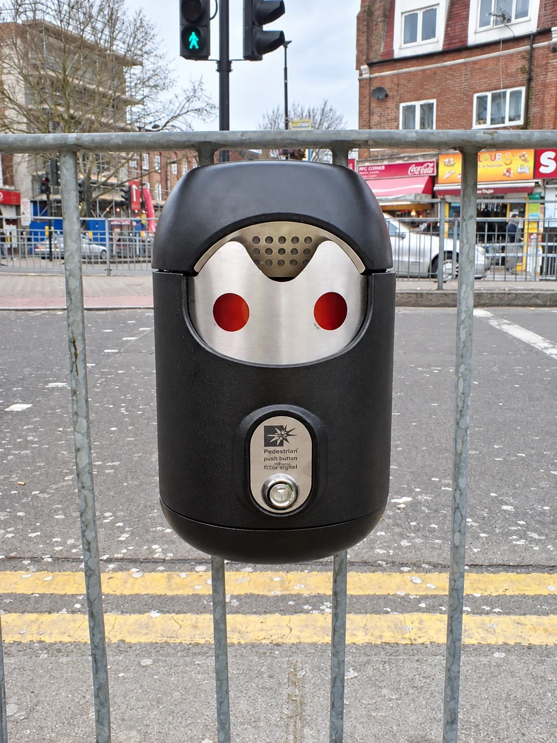 Railing-mounted Smartbin cigarette and chewing gum bins