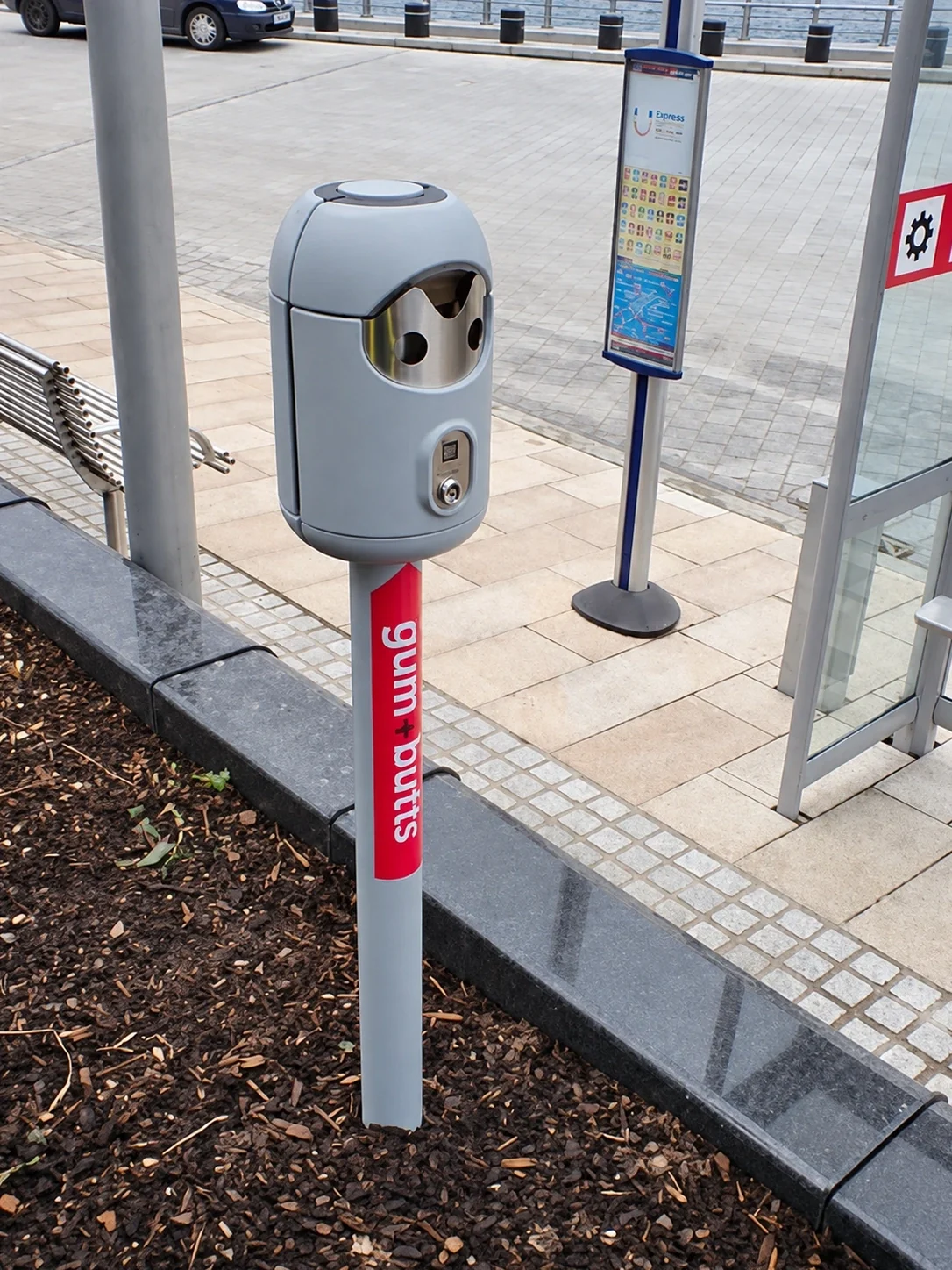 Freestanding Smartbin cigarette and chewing gum bins