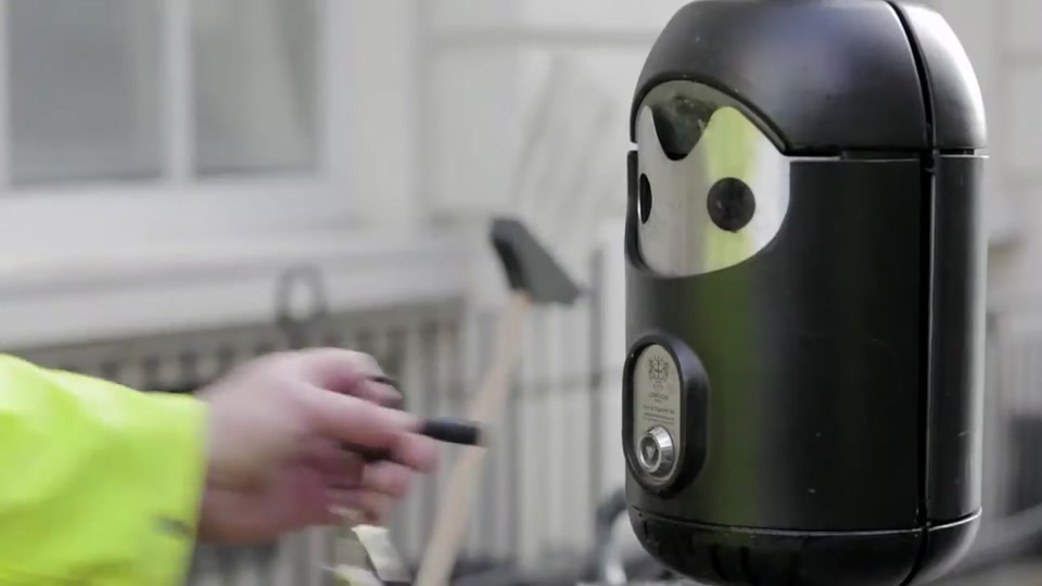 Video preview: What the street-cleaning team noticed